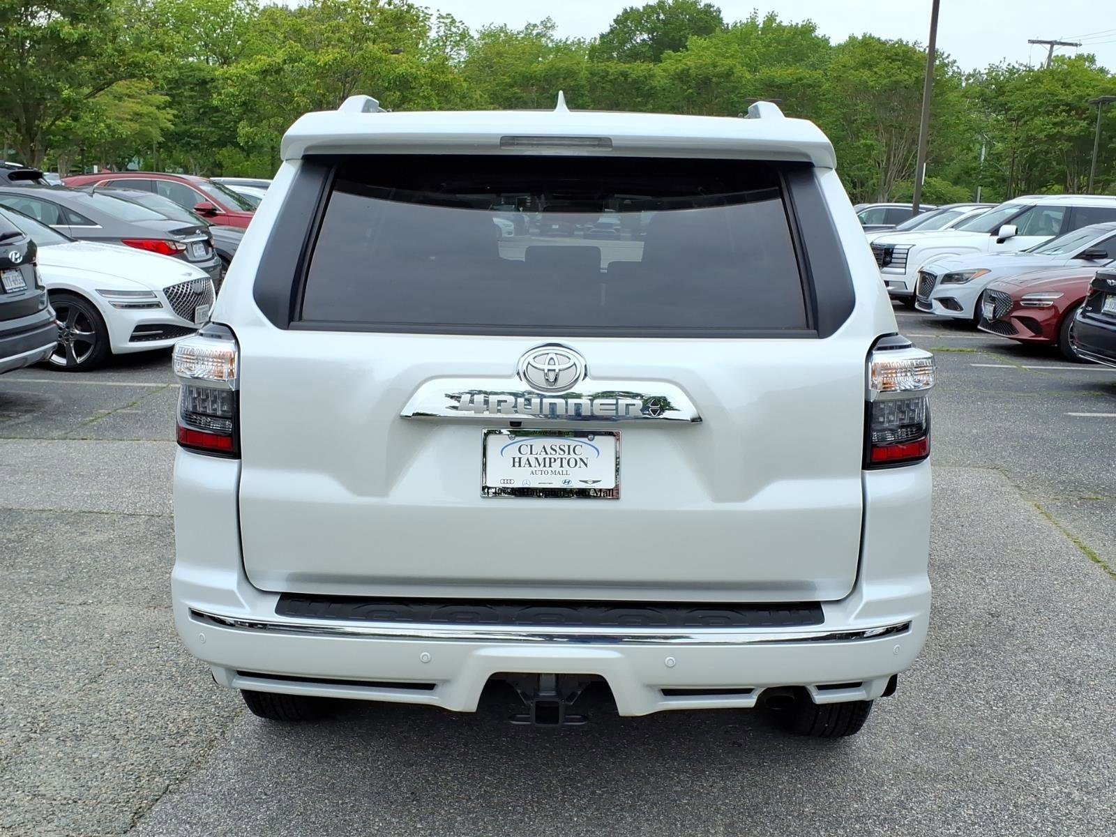 Used 2024 Toyota 4Runner Limited AWD/4WD image 7