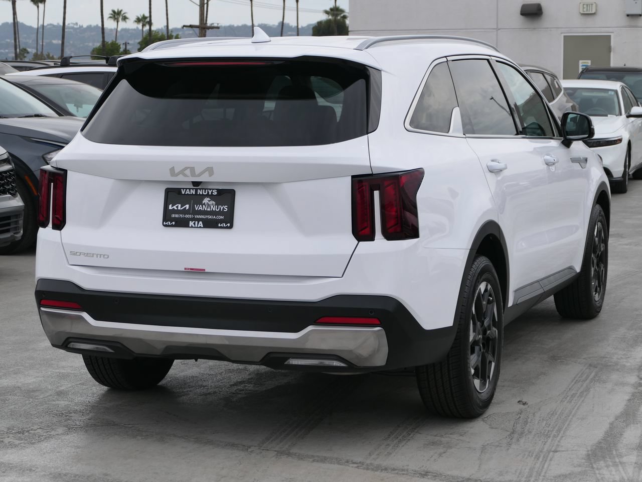Certified 2026 Kia Sorento S FWD image 3
