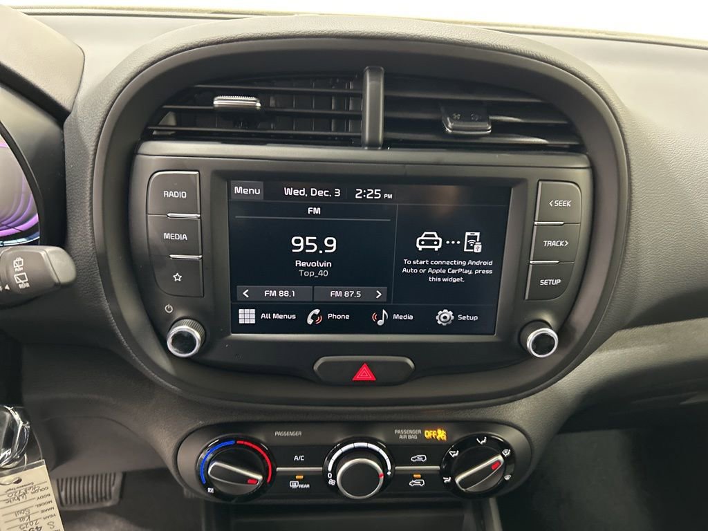 New 2025 Kia Soul LX image 15
