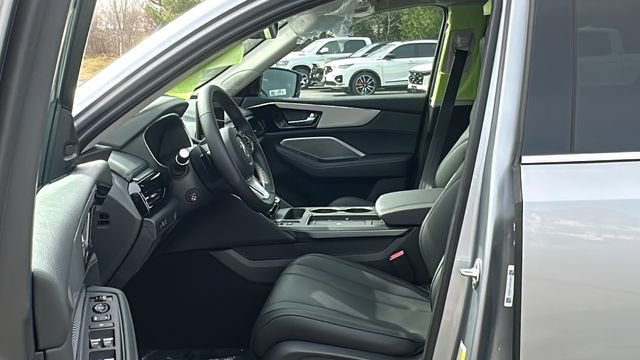 New 2026 Acura MDX SH-AWD image 9