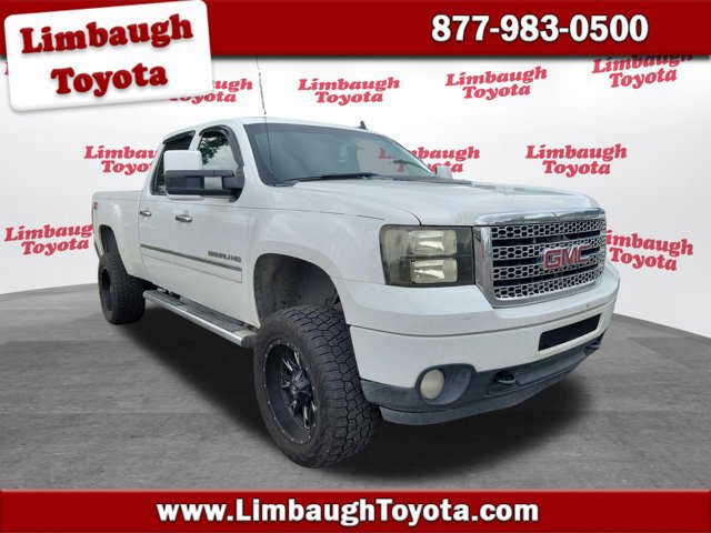Used 2014 GMC Sierra 2500 Denali w/ Suspension Package, Off-Road