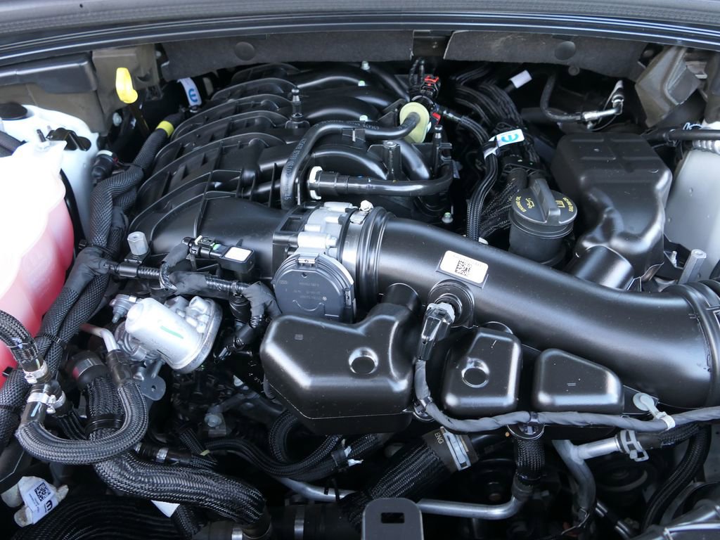 Used 2023 Jeep Grand Cherokee L Laredo image 26