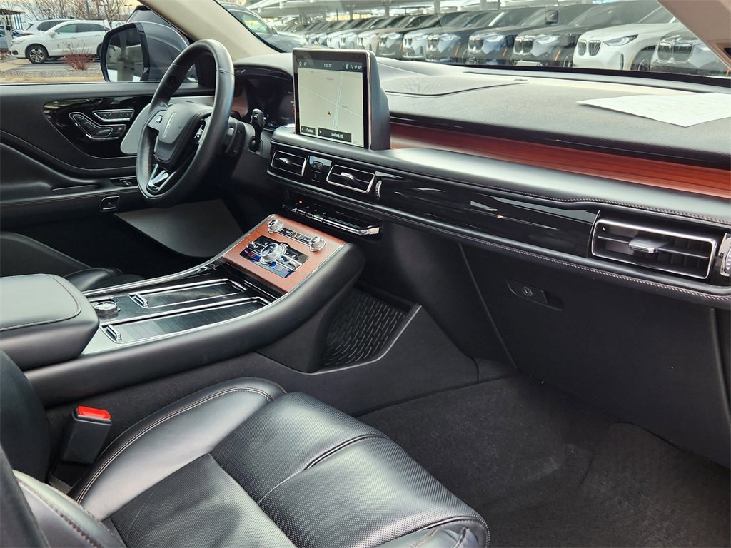 Used 2021 Lincoln Aviator Reserve w/ Equipment Group 210A image 16