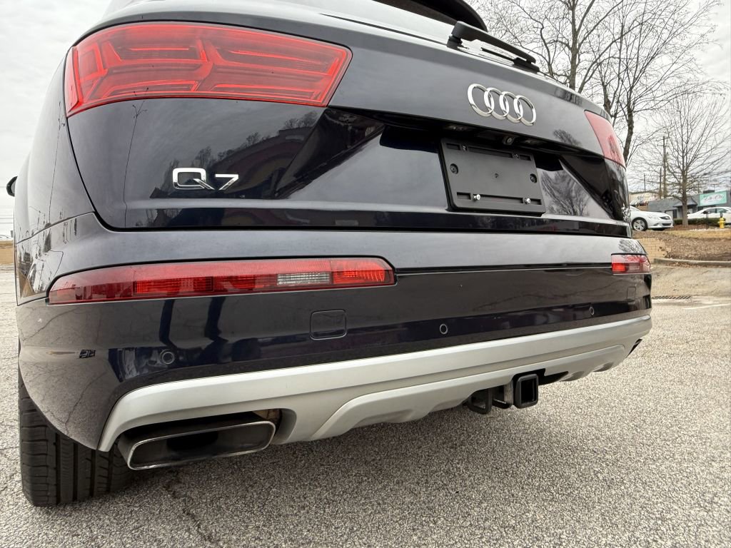 Used 2018 Audi Q7 3.0T Prestige w/ Prestige Package image 9
