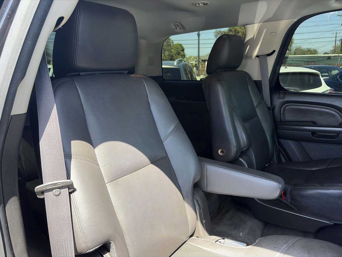 Used 2014 GMC Yukon Denali AWD/4WD image 27
