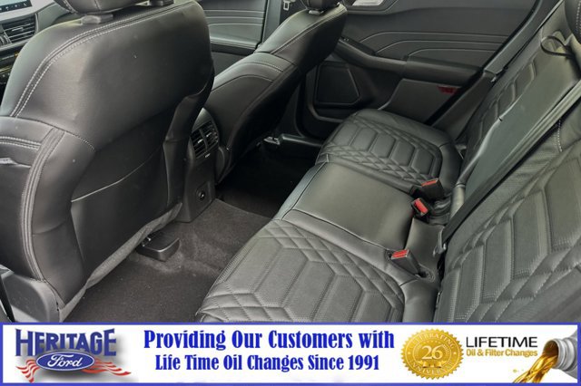 New 2024 Ford Escape Platinum w/ Premium Technology Package image 9