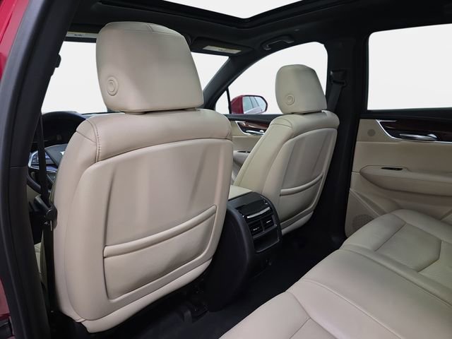 Used 2019 Cadillac XT5 Premium Luxury image 12
