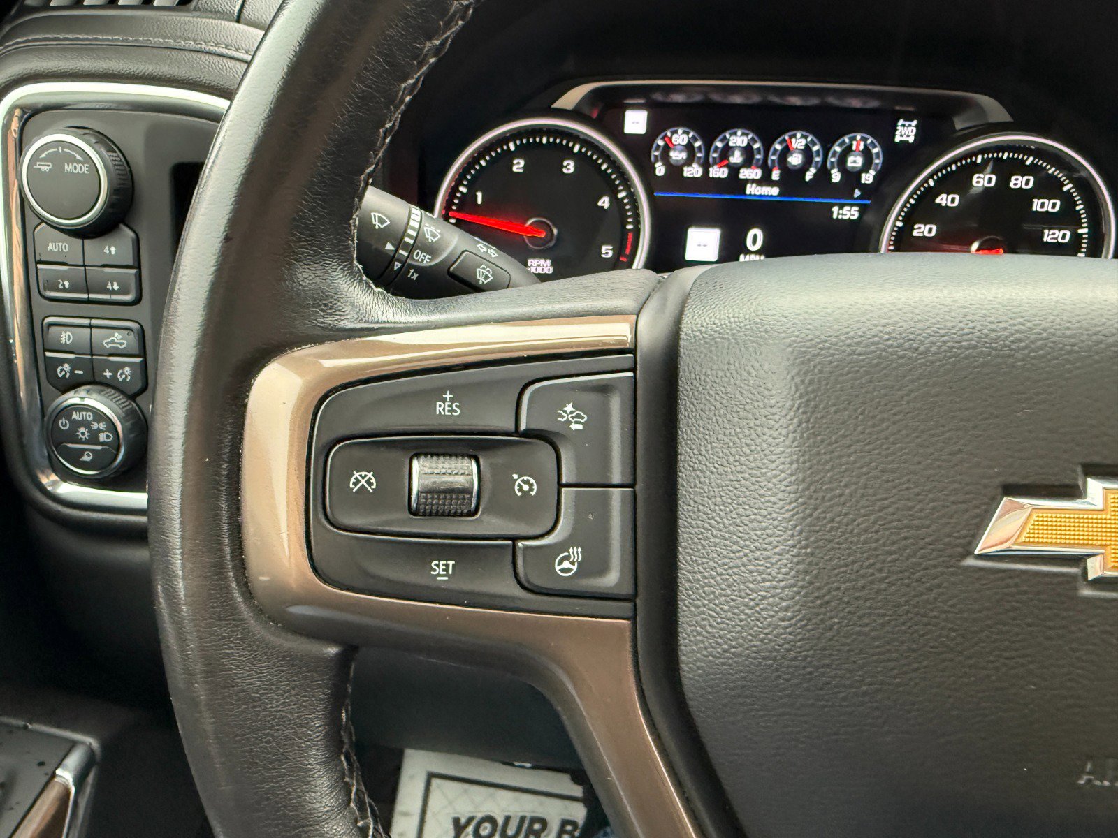 Used 2022 Chevrolet Silverado 2500 High Country w/ Z71 Off-Road Package image 27