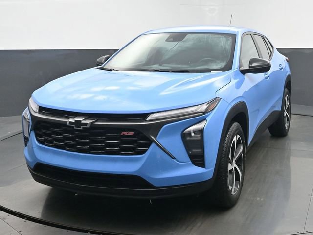 Certified 2024 Chevrolet Trax RS w/ Driver Confidence Package image 1