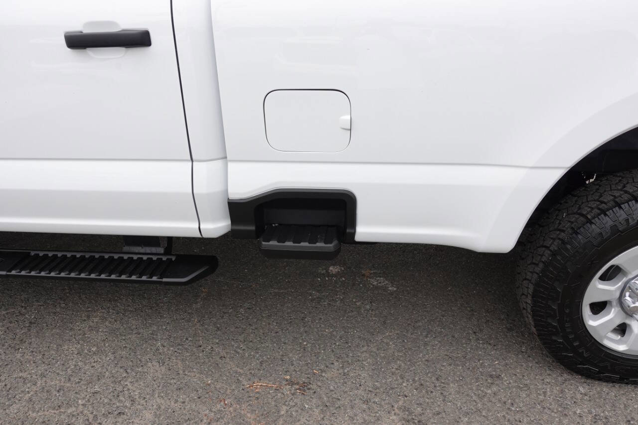 Used 2024 Ford F250 XLT image 27