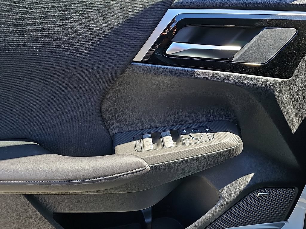 New 2026 Mitsubishi Outlander ES AWD/4WD image 8