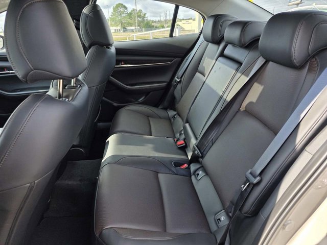 New 2026 MAZDA MAZDA3 2.5 Turbo Sedan w/Premium Plus image 6