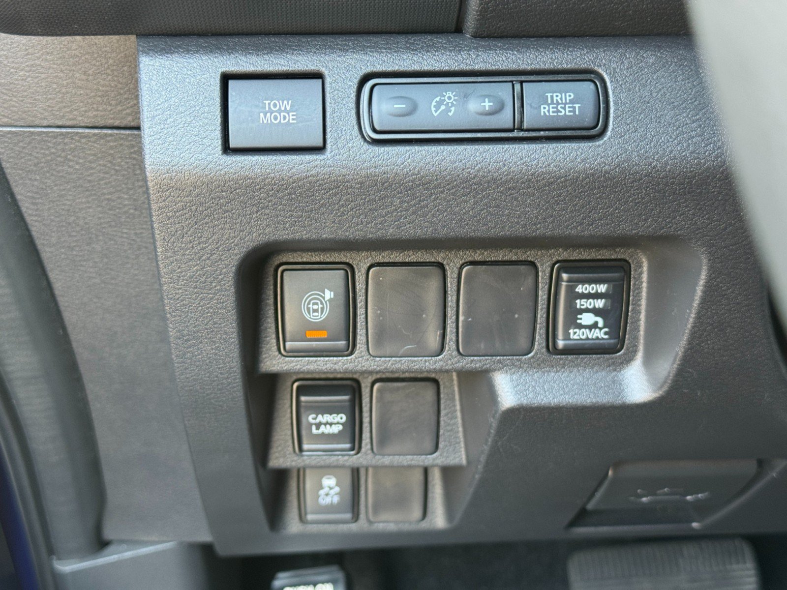 Used 2024 Nissan Frontier SV w/ SV Convenience Package RWD image 16