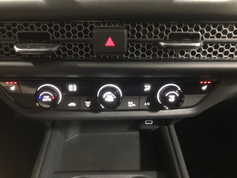 Used 2025 Honda HR-V Sport image 27