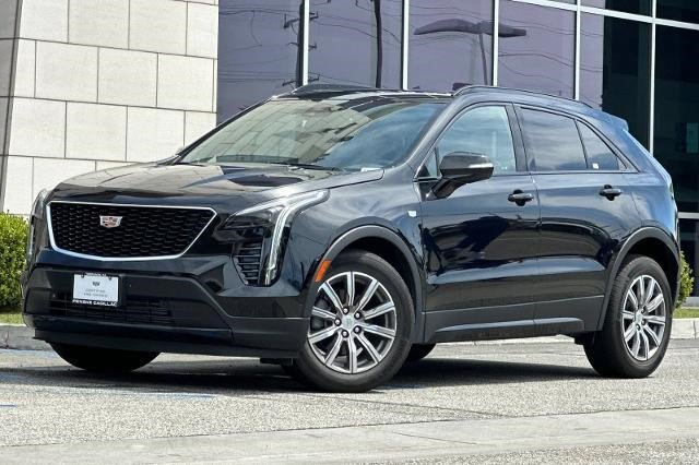 Certified 2023 Cadillac XT4 Sport w/ Cold Weather Package FWD image 8