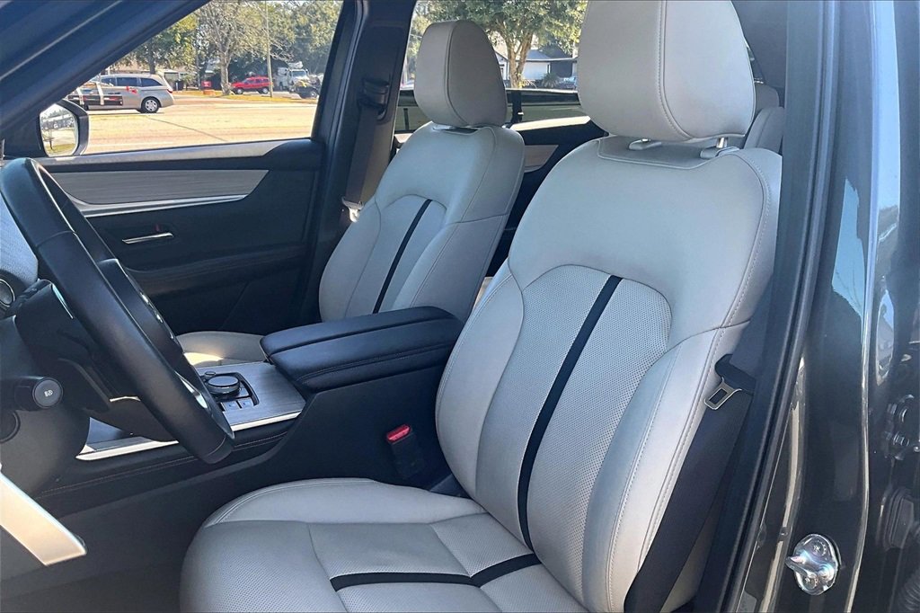 Used 2024 MAZDA CX-90 3.3 Turbo w/ Preferred Package image 18