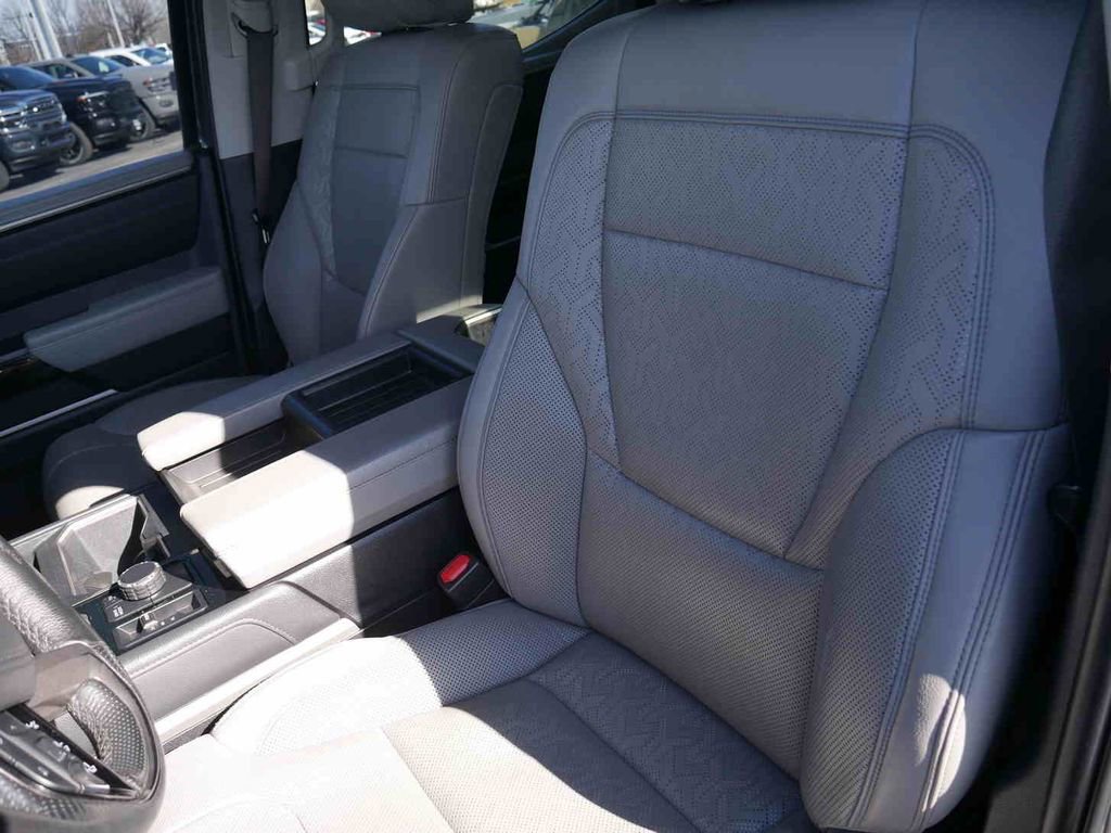 Used 2022 Toyota Tundra Limited image 30
