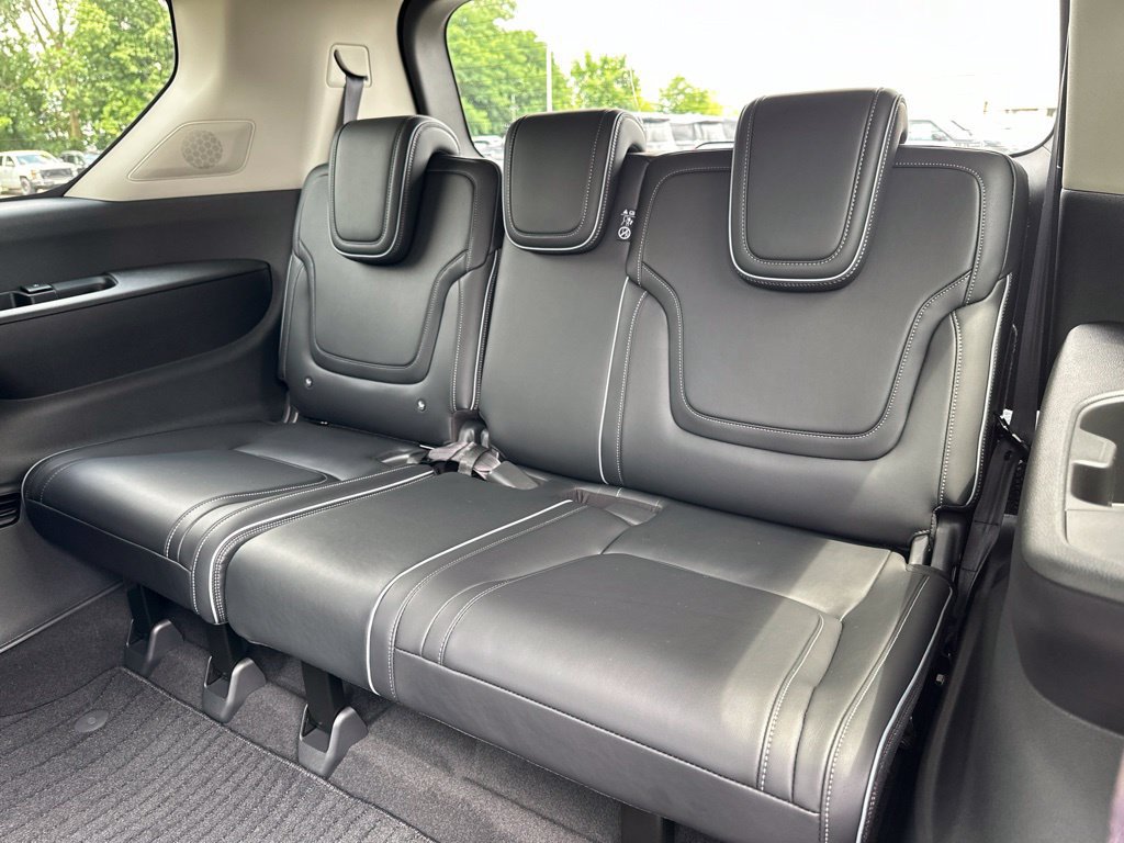 New 2027 INFINITI QX80 Luxe AWD/4WD image 30