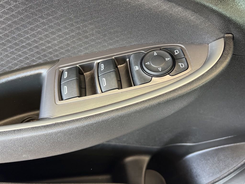 Used 2024 Chevrolet Malibu LT image 27