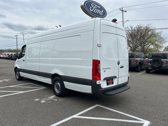 Used 2024 Mercedes-Benz Sprinter 2500 image 5