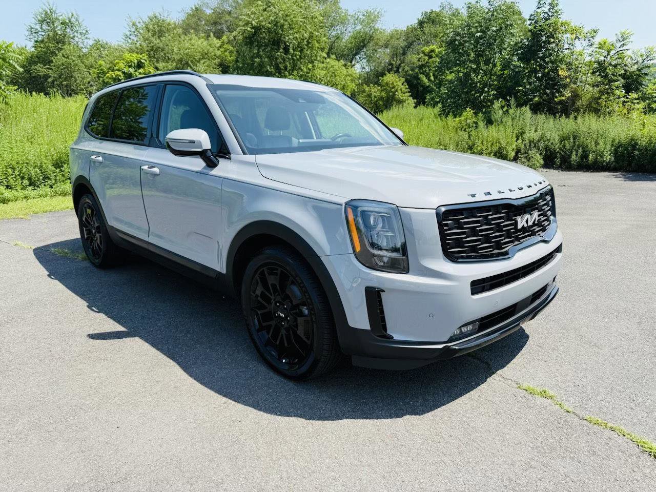 Used 2022 Kia Telluride SX w/ SX Prestige Package image 11