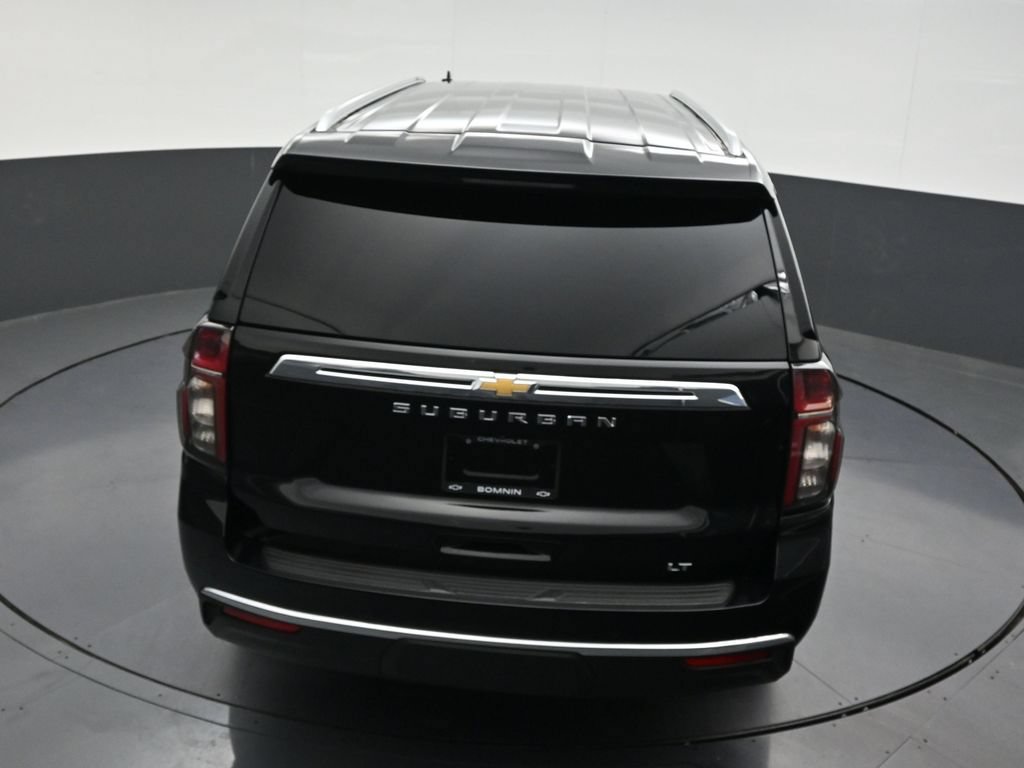 Used 2023 Chevrolet Suburban LT RWD image 21