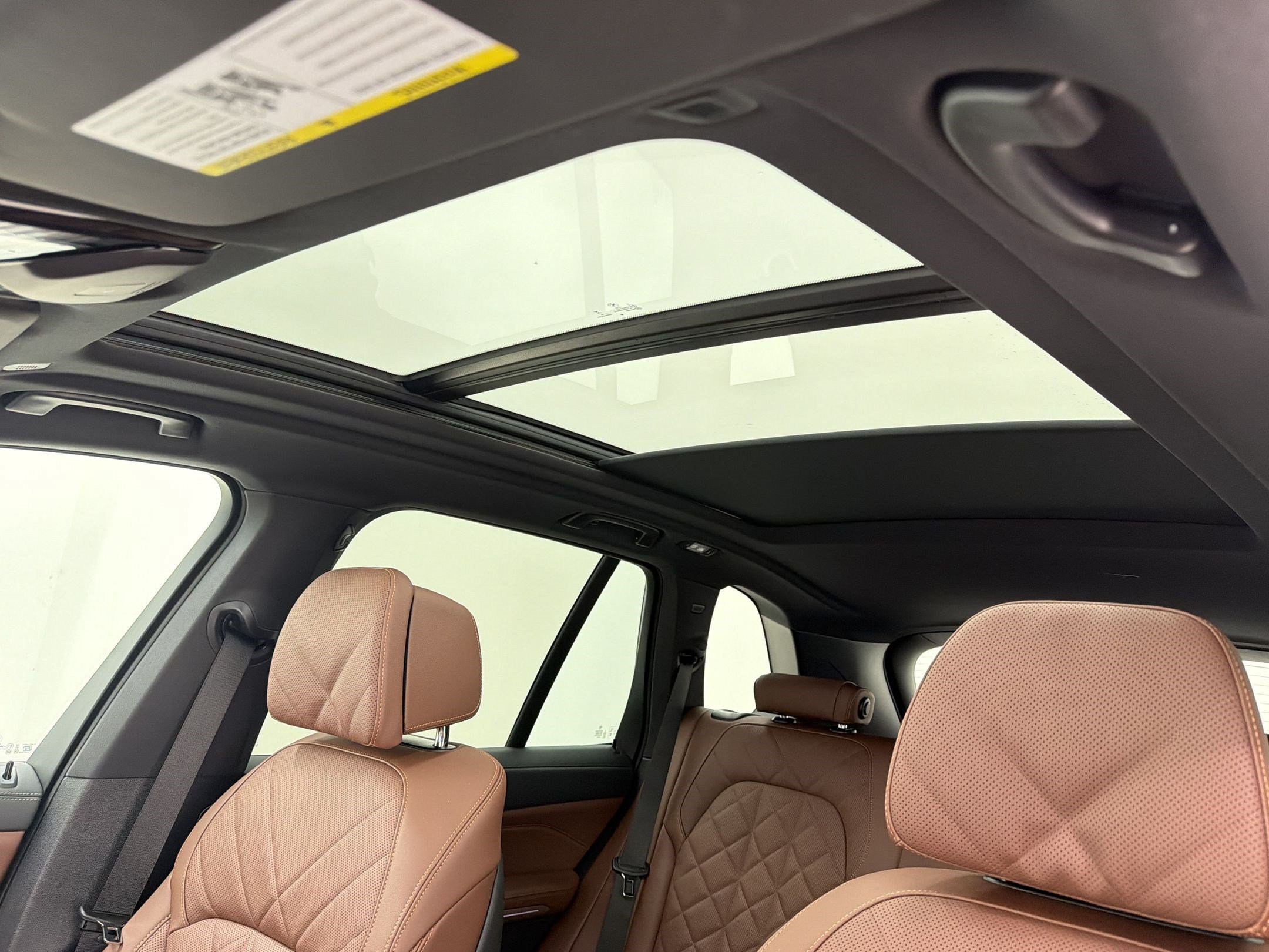 New 2026 BMW X5 xDrive40i w/ Climate Comfort Package AWD/4WD image 14