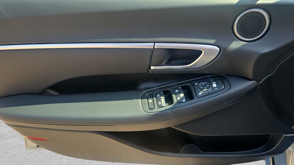 Certified 2026 Hyundai Sonata SEL AWD/4WD image 16