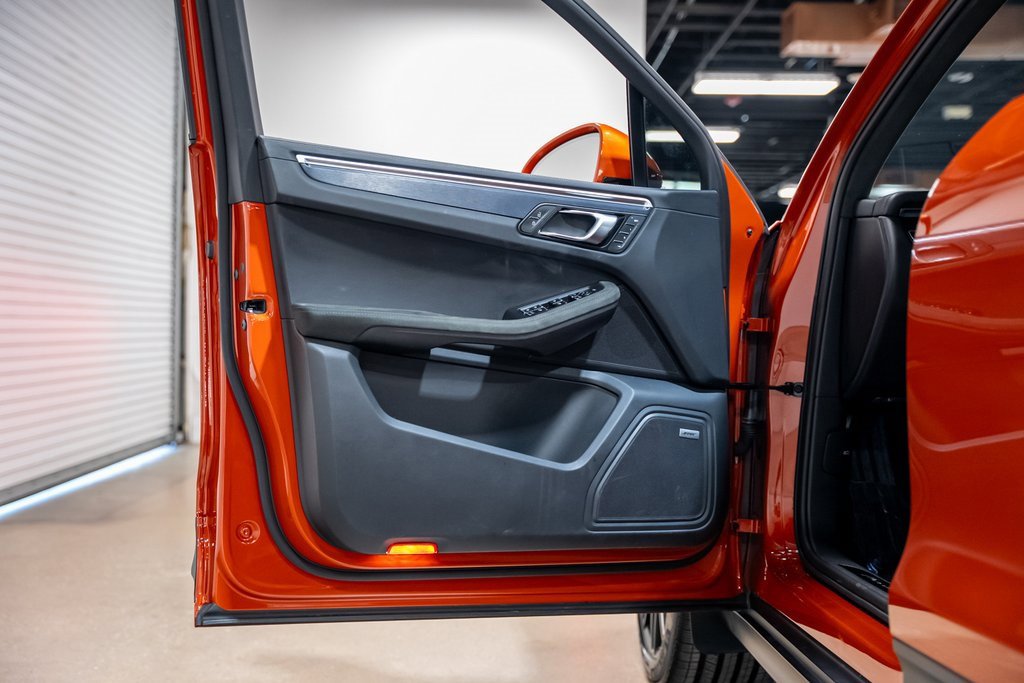 Used 2023 Porsche Macan GTS image 56