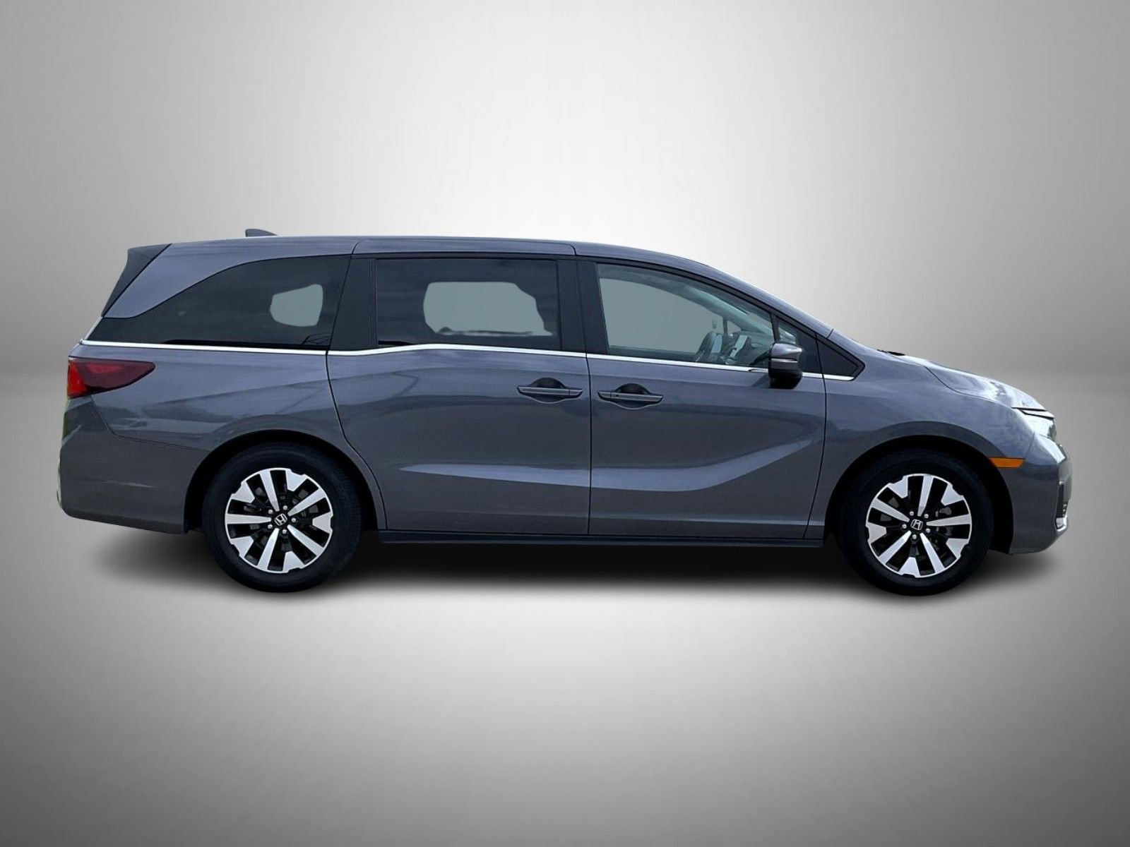 Used 2025 Honda Odyssey EX-L image 4