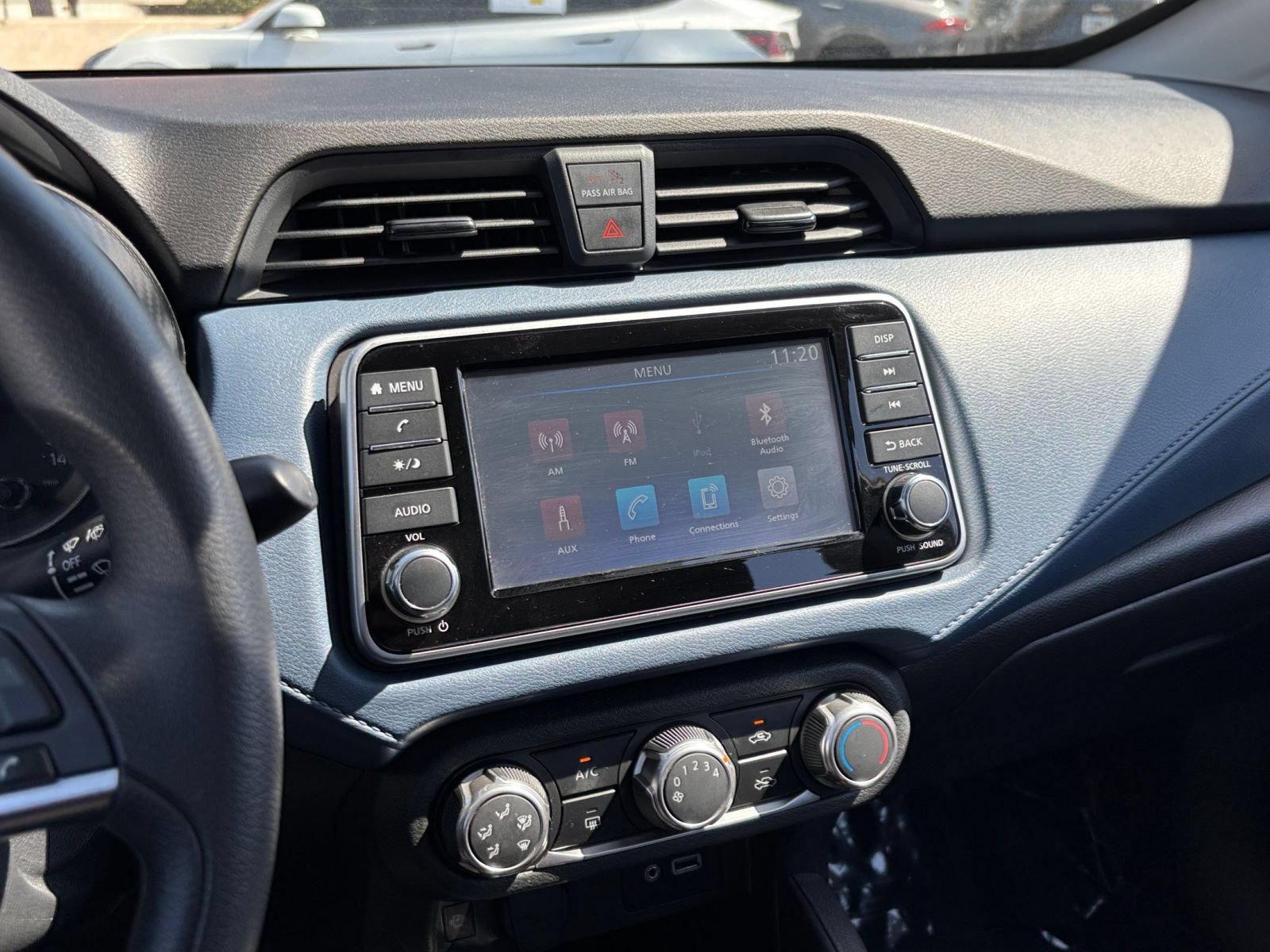 Used 2025 Nissan Versa SV FWD image 16