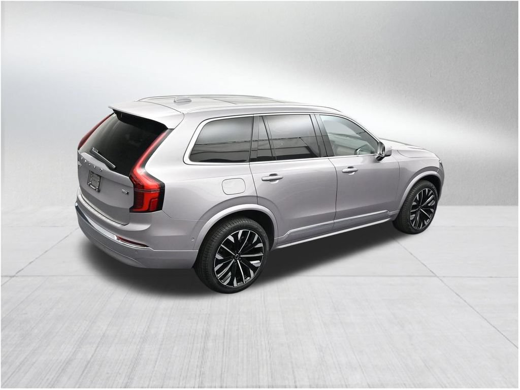 New 2026 Volvo XC90 B6 Plus w/ Protection Package Premier AWD/4WD image 17