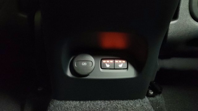 New 2026 Volvo XC40 B5 Plus w/ Protection Package Premier AWD/4WD image 30