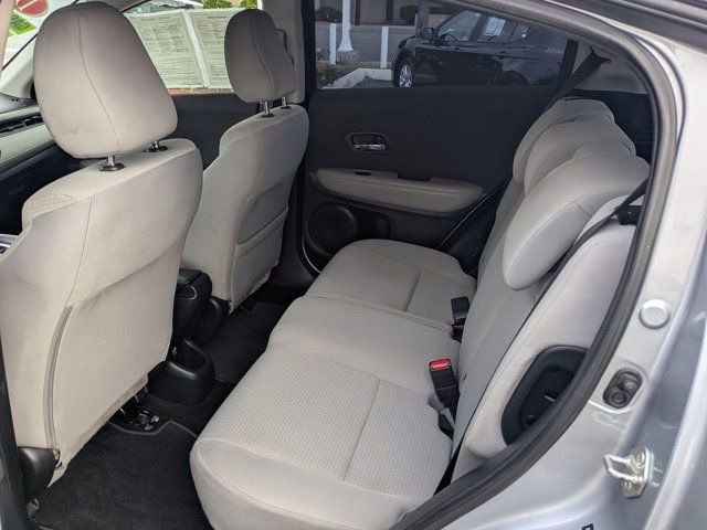 Used 2019 Honda HR-V LX image 14