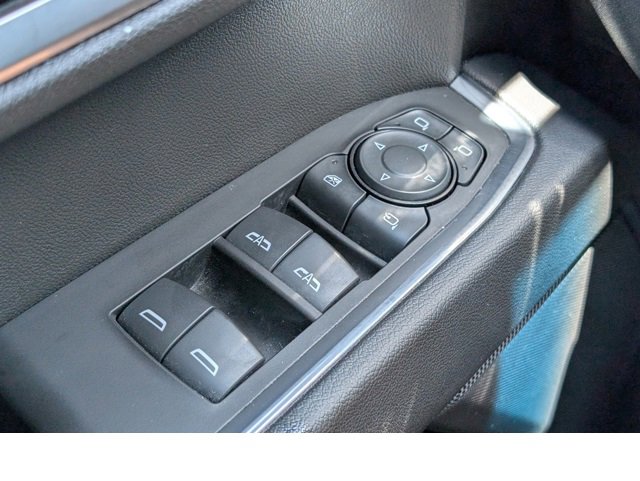 Used 2024 GMC Sierra 1500 SLT image 22