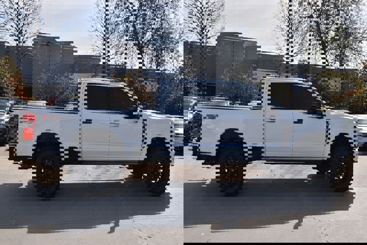 Used 2024 Ford F250 Limited w/ FX4 Off-Road Package image 6