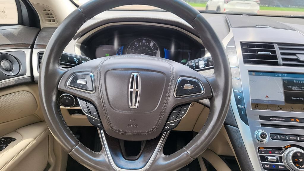 Used 2018 Lincoln MKZ Reserve w/ Climate Package FWD image 30