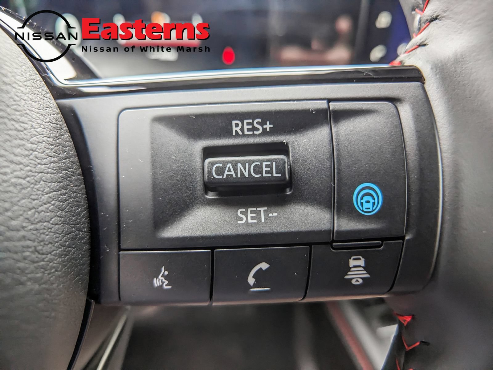 New 2026 Nissan Kicks SR w/ Cold Weather Package AWD/4WD image 18