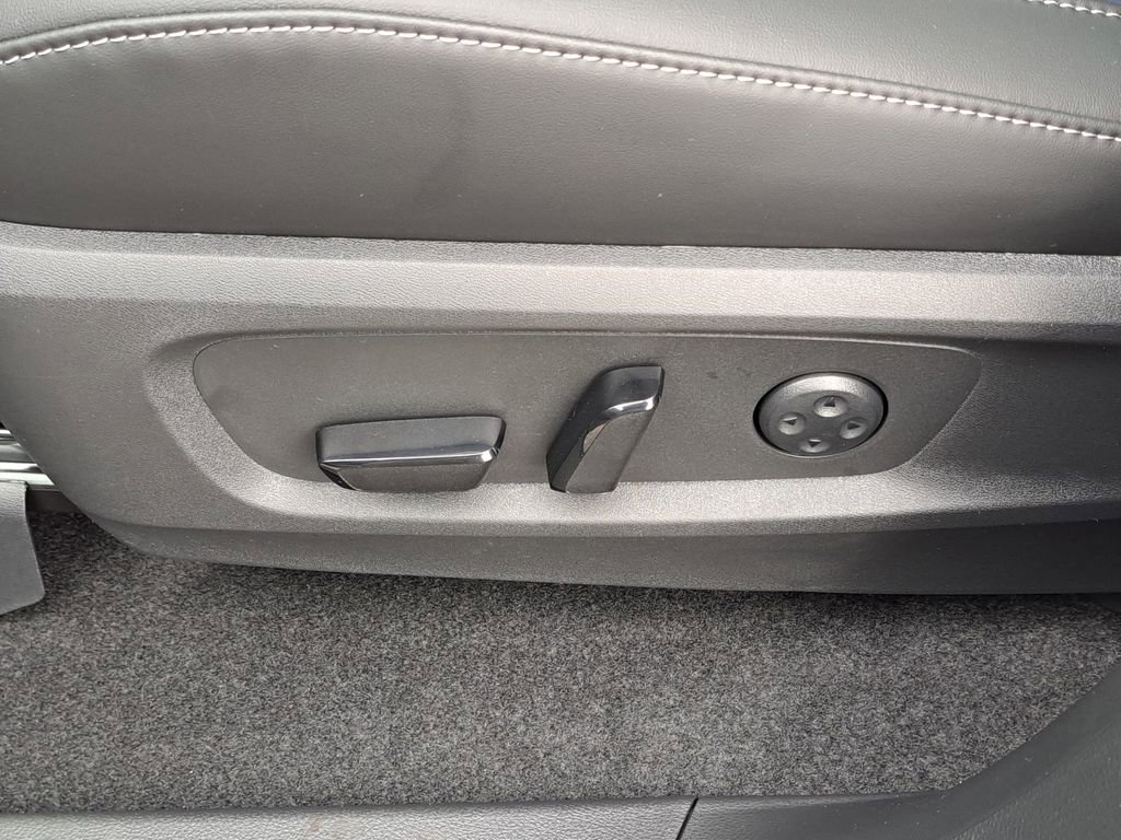 Certified 2026 INFINITI QX60 Sport w/ Dark Cargo Package image 14