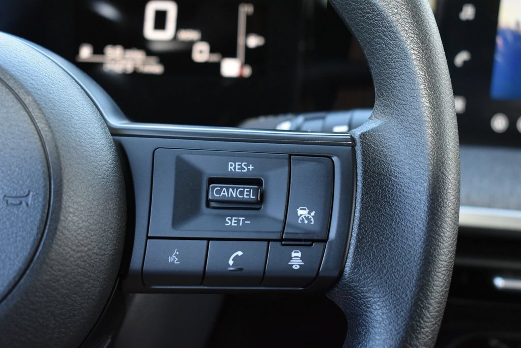 Used 2026 Nissan Kicks SV w/ SV Premium Package AWD/4WD image 17