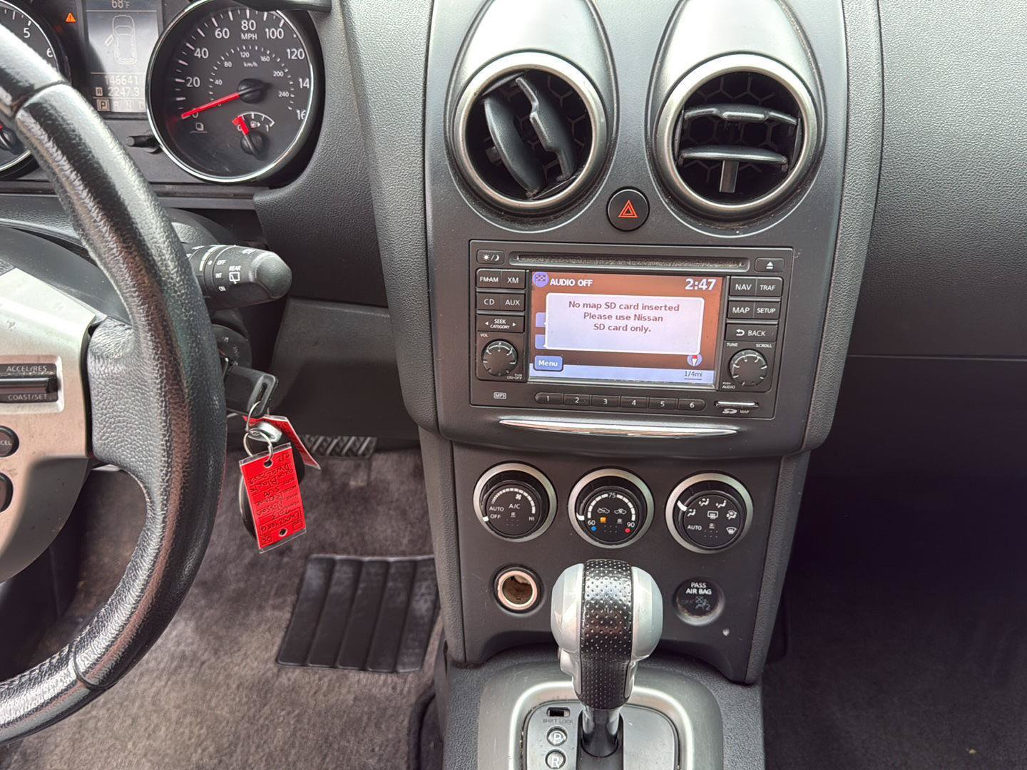 Used 2013 Nissan Rogue SL AWD/4WD image 22