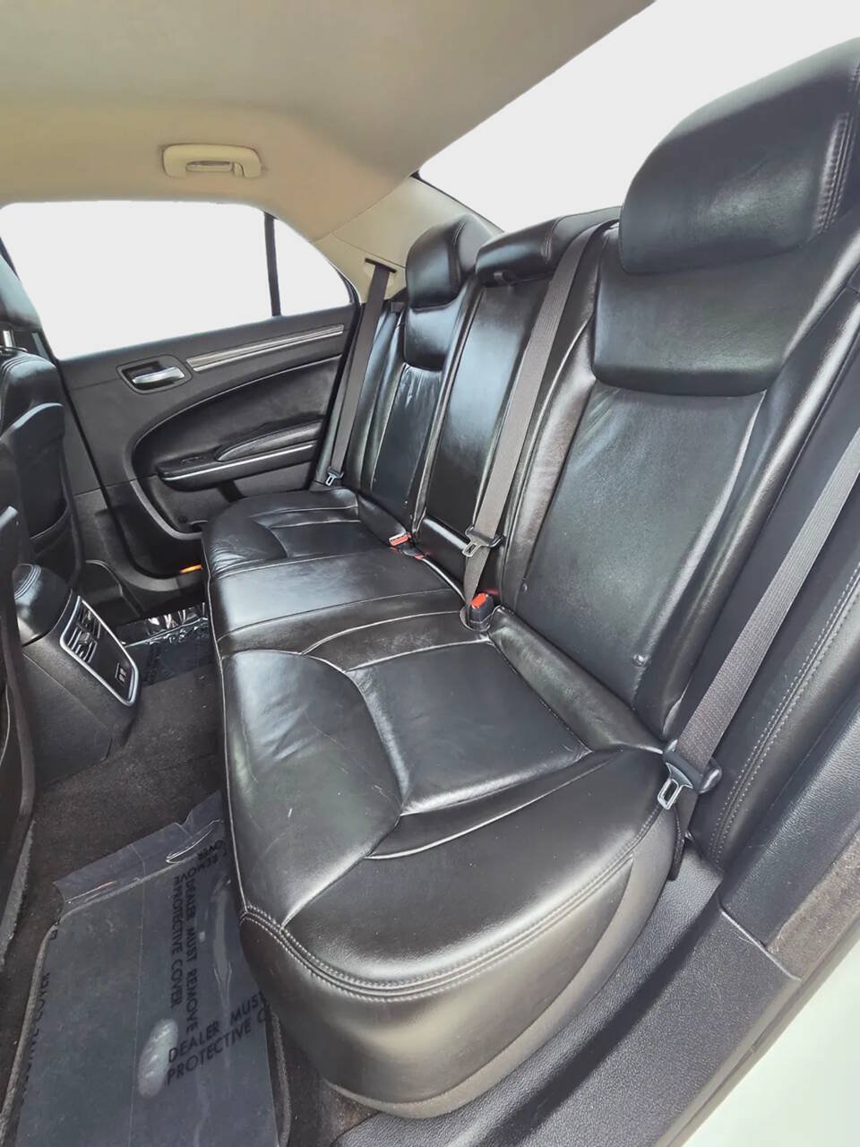 Used 2021 Chrysler 300 Touring L RWD image 12