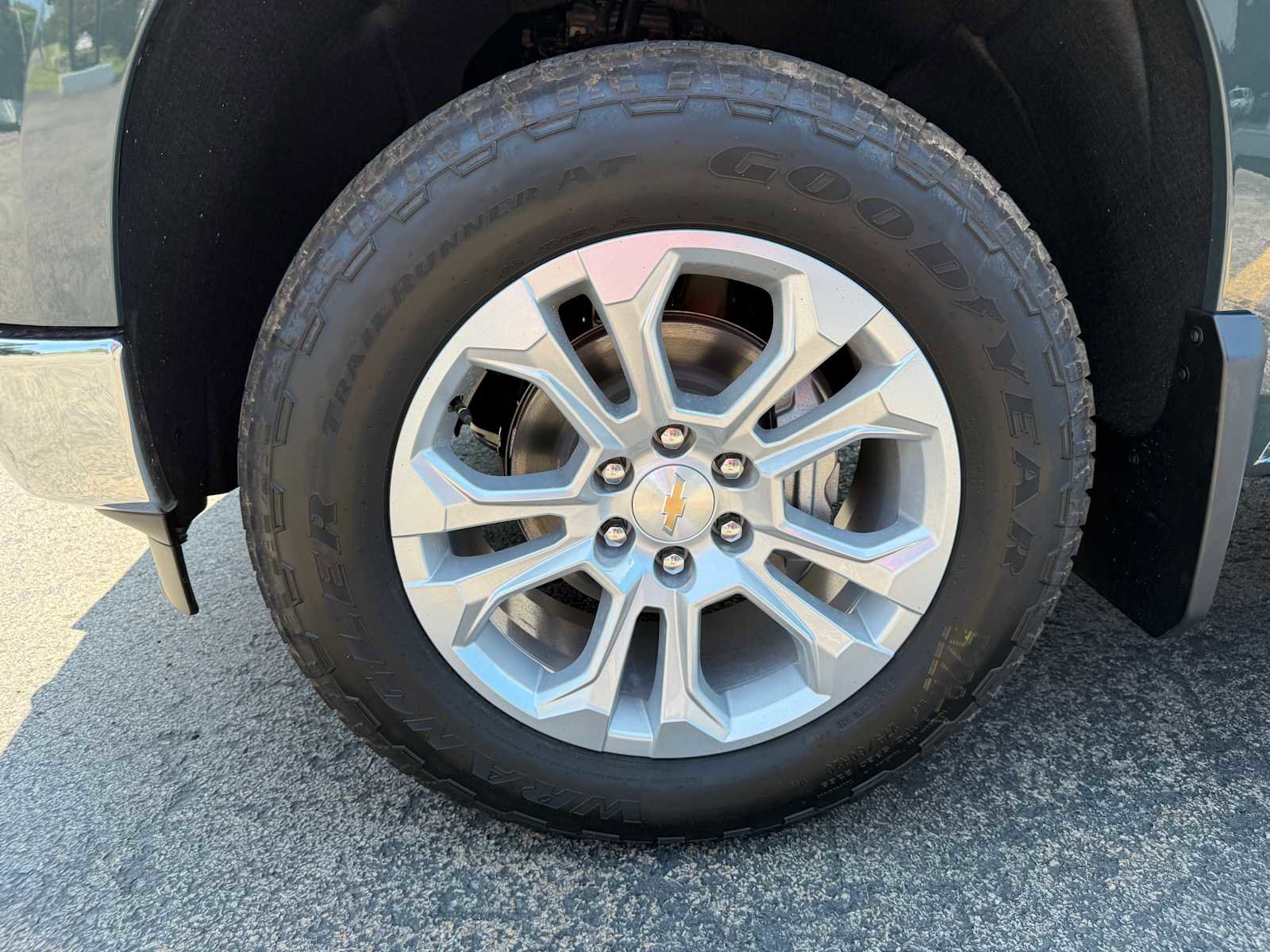 New 2026 Chevrolet Silverado 1500 LTZ w/ Z71 Off-Road Package image 58