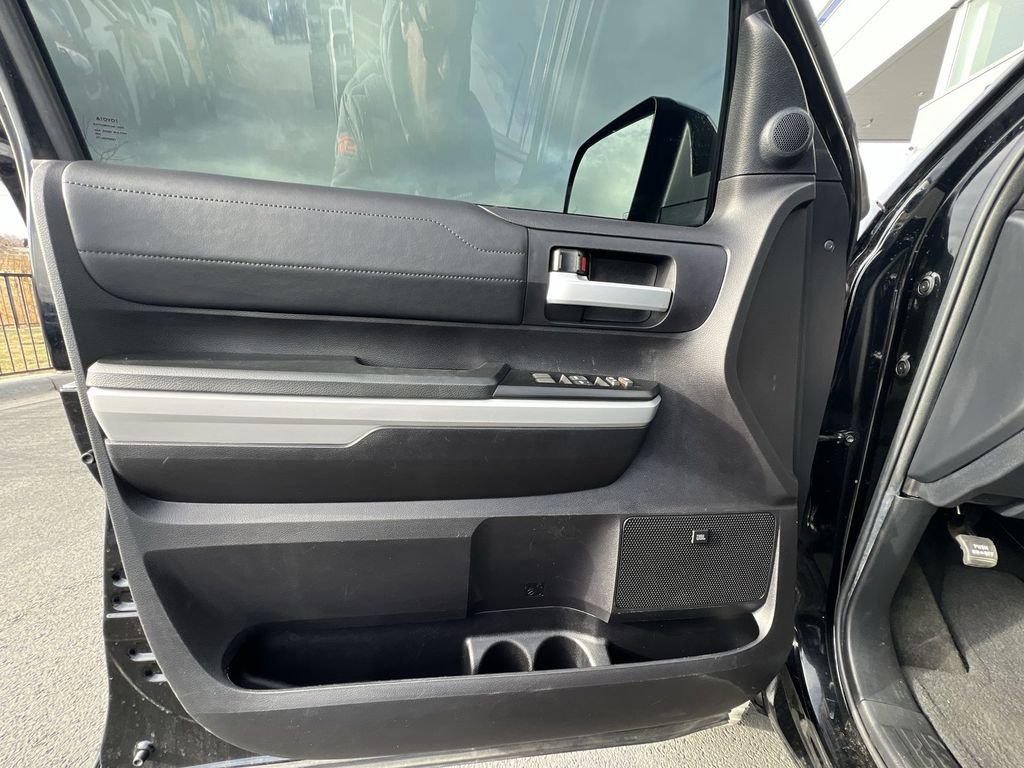 Used 2020 Toyota Tundra Limited w/ Limited Premium Package image 23