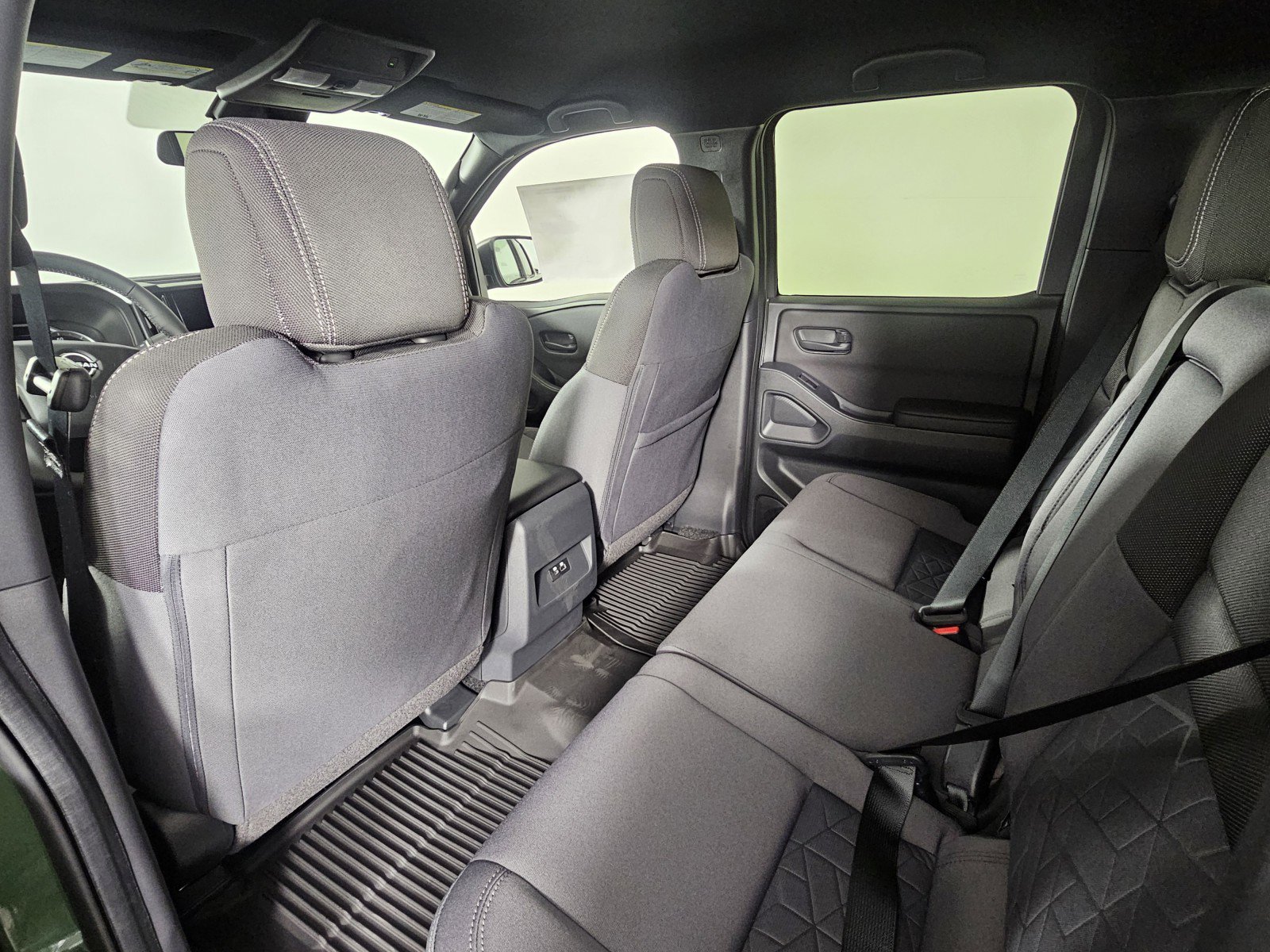 New 2026 Nissan Frontier SV image 21