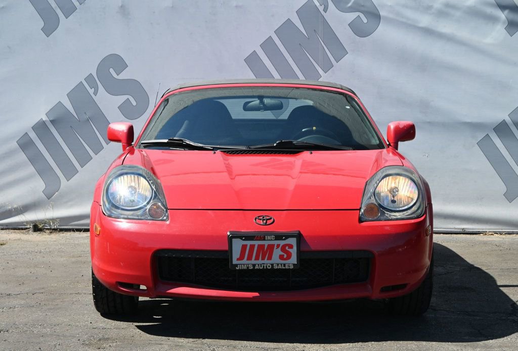Used 2002 Toyota MR2 image 2