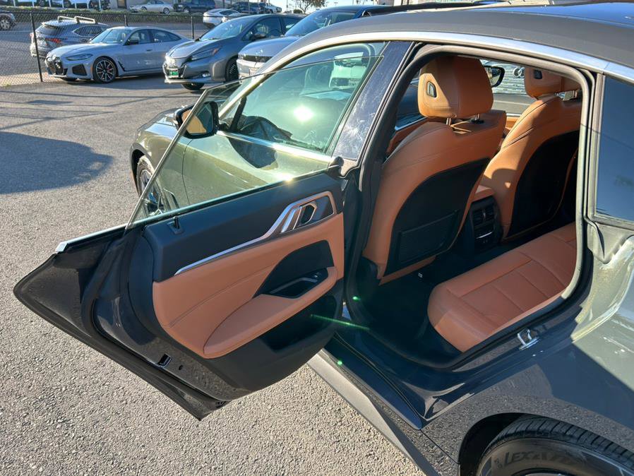 Used 2023 BMW i4 eDrive40 w/ Premium Package image 53