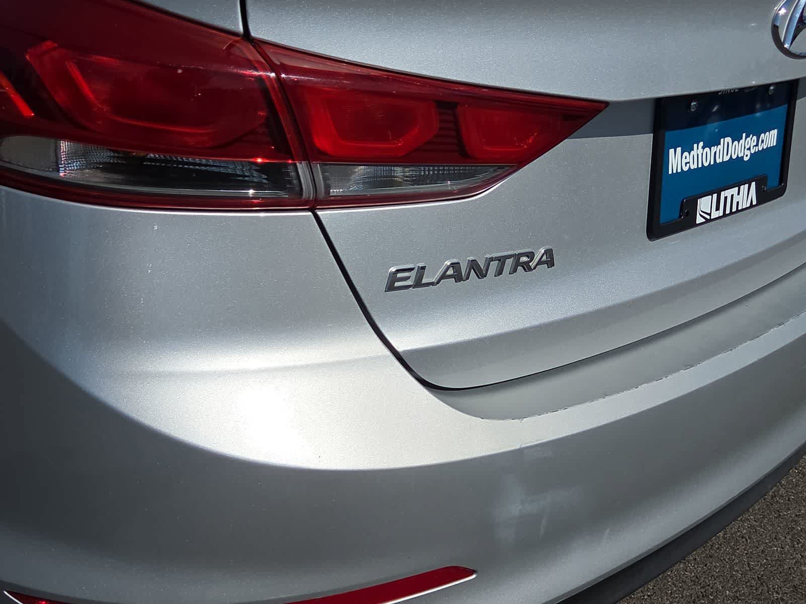 Used 2017 Hyundai Elantra SE w/ SE A/T Tech Package 03 FWD image 15