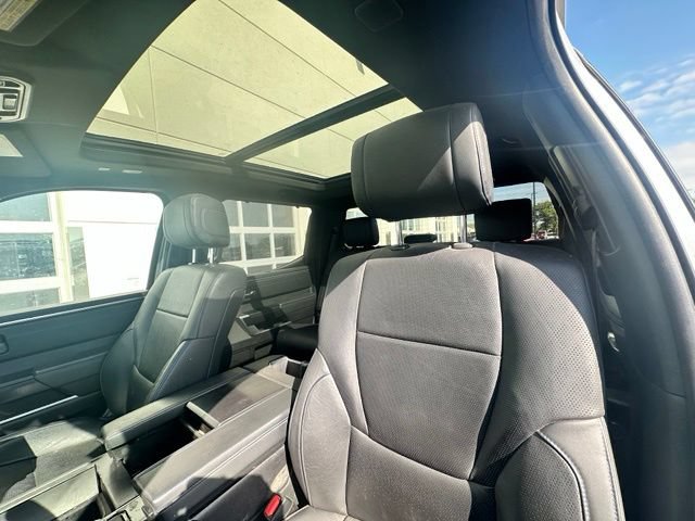 Used 2023 Toyota Tundra Platinum AWD/4WD image 8