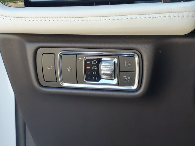 Used 2023 Lincoln Aviator Black Label w/ Dynamic Handling Package AWD/4WD image 13